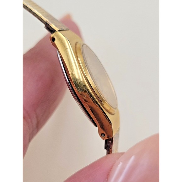 Seiko Quartz 1400-8209 Women\'s Wristwatch Band Gold Base Metal Tone Finish main image 4